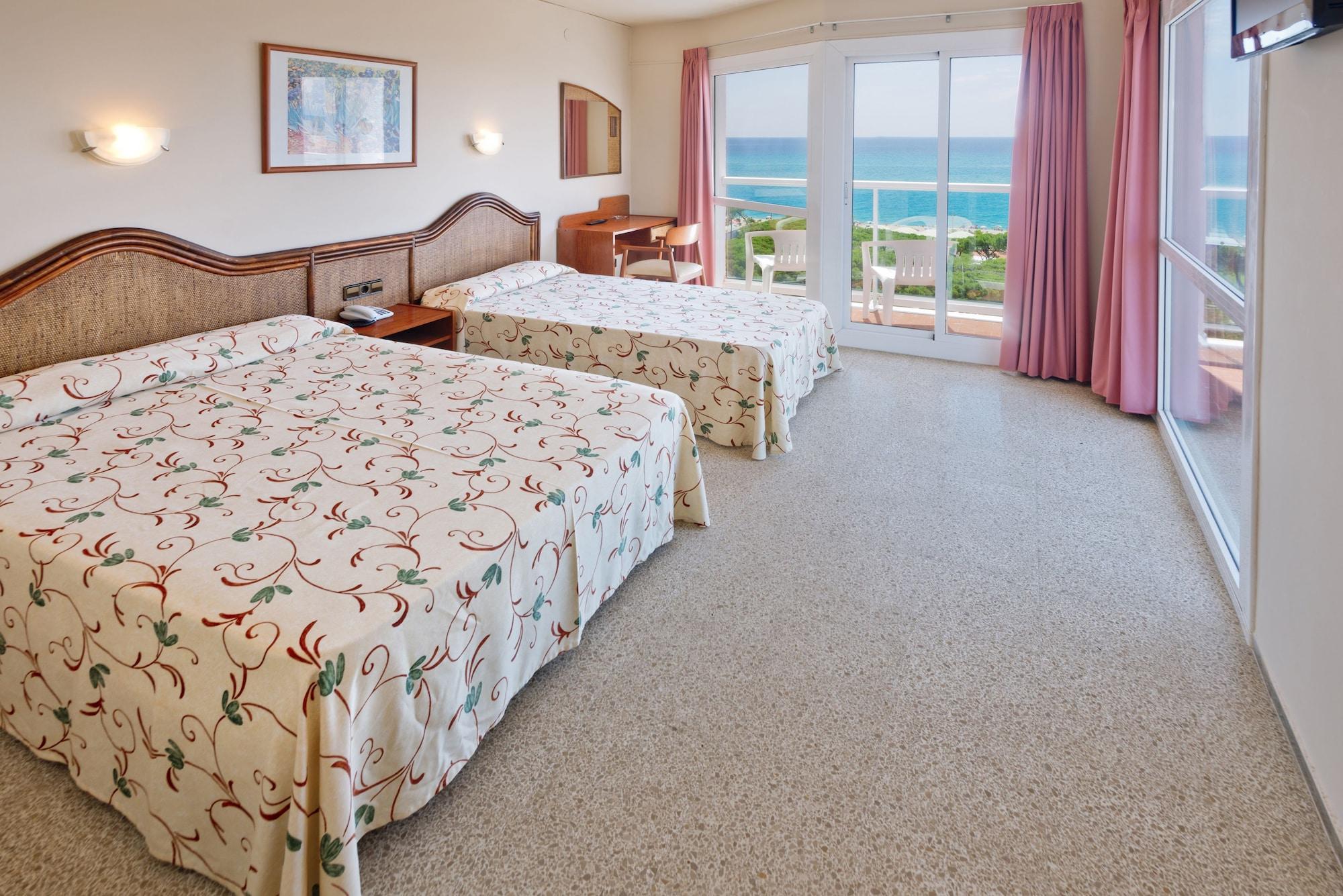 Hotel Cartago Nova By Alegria Malgrat de Mar Bagian luar foto