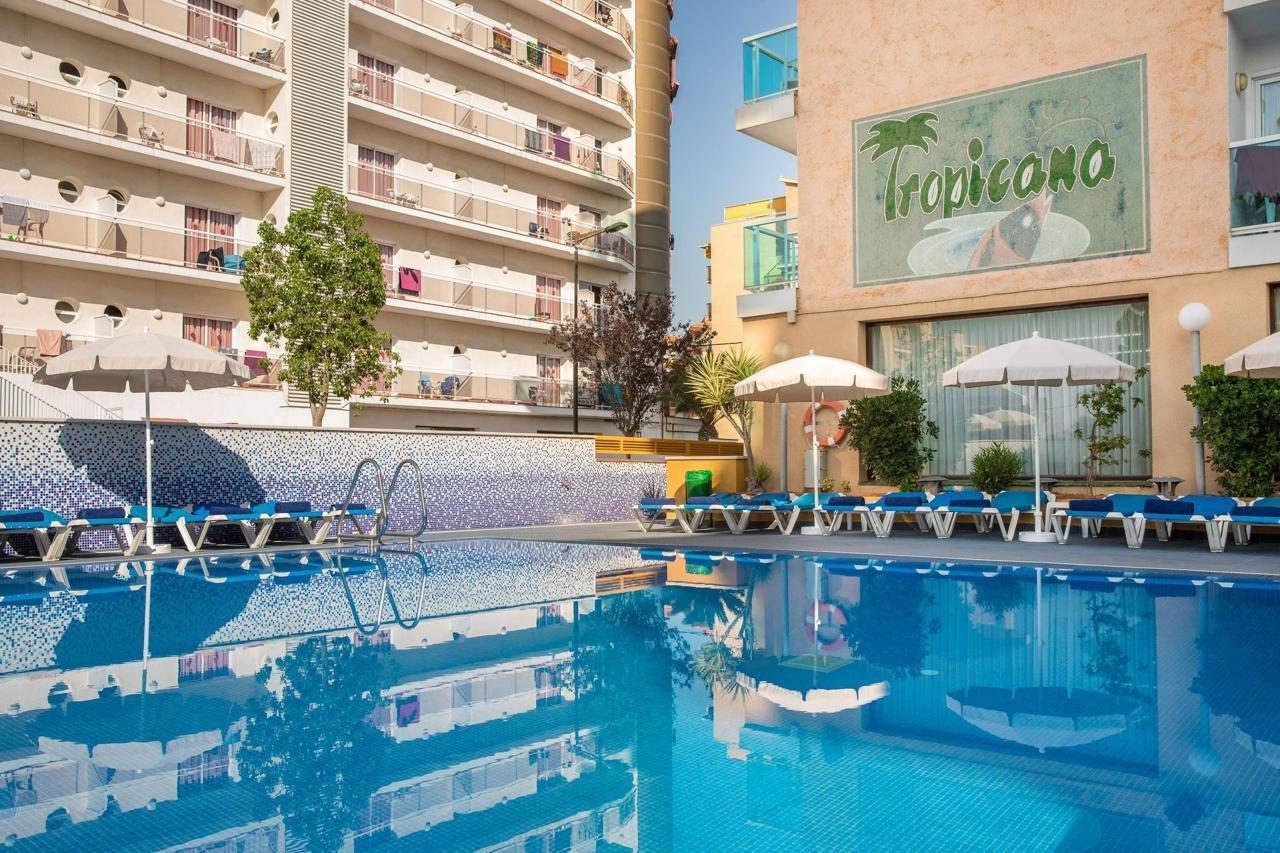 Hotel Cartago Nova By Alegria Malgrat de Mar Bagian luar foto