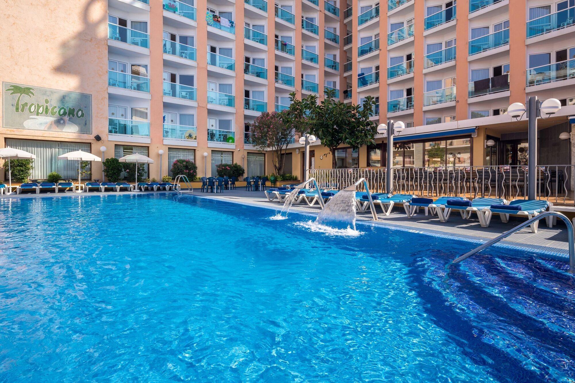 Hotel Cartago Nova By Alegria Malgrat de Mar Bagian luar foto
