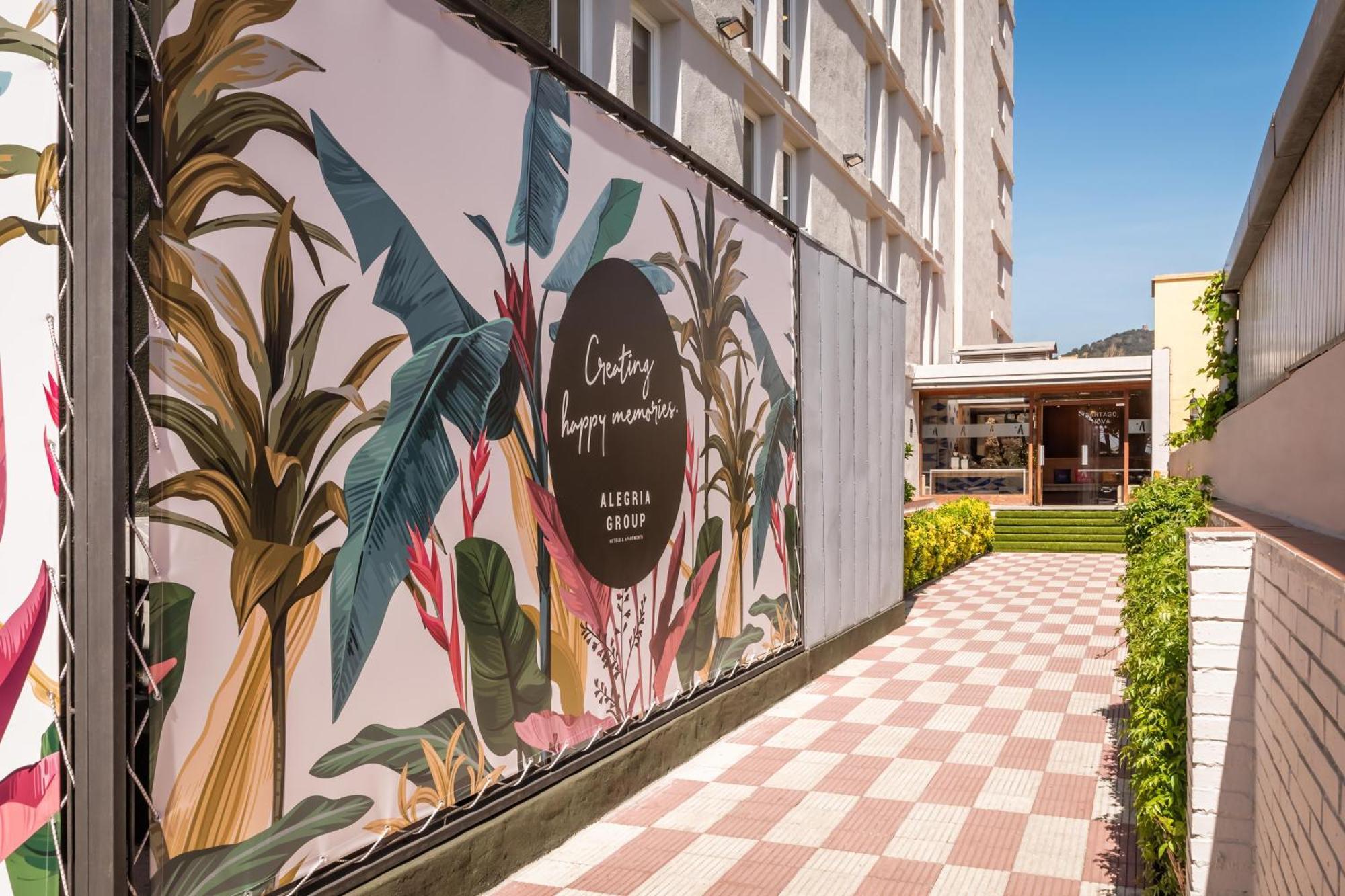 Hotel Cartago Nova By Alegria Malgrat de Mar Bagian luar foto