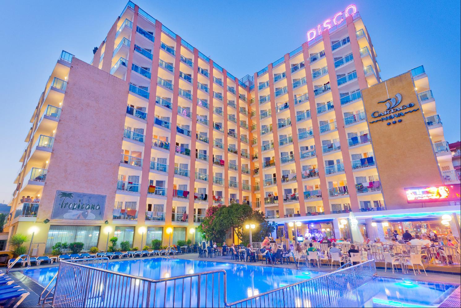Hotel Cartago Nova By Alegria Malgrat de Mar Bagian luar foto